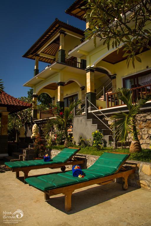 Beten Waru Bungalow And Restaurant Amed Esterno foto
