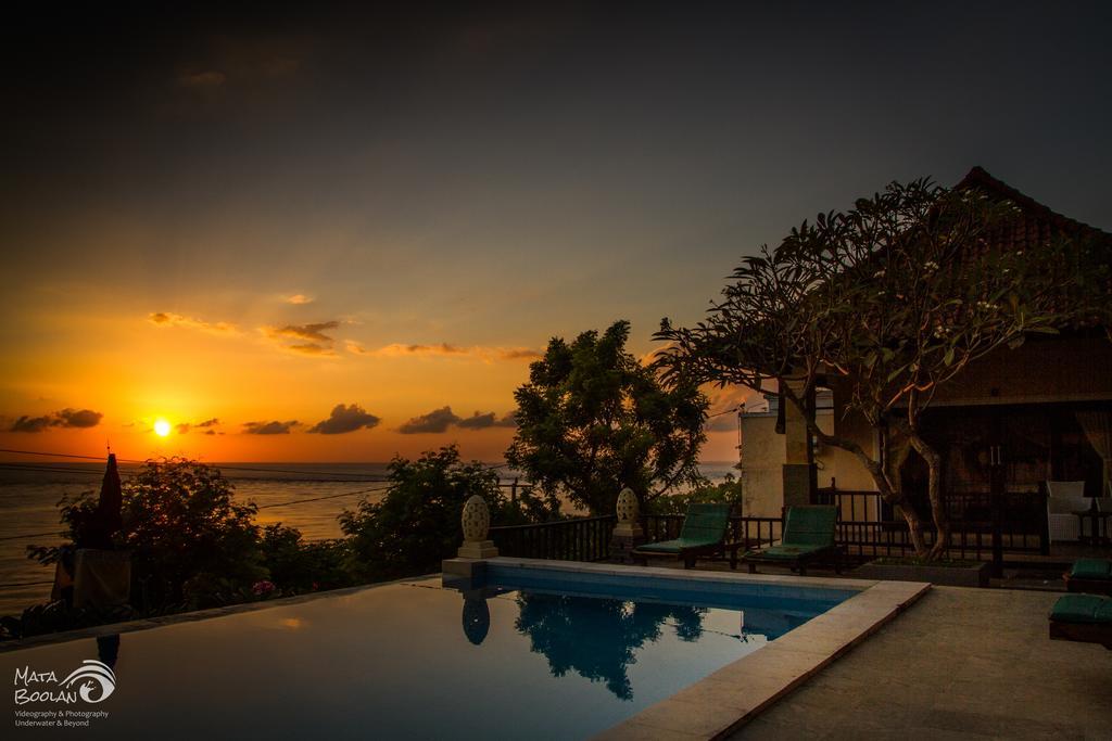 Beten Waru Bungalow And Restaurant Amed Esterno foto