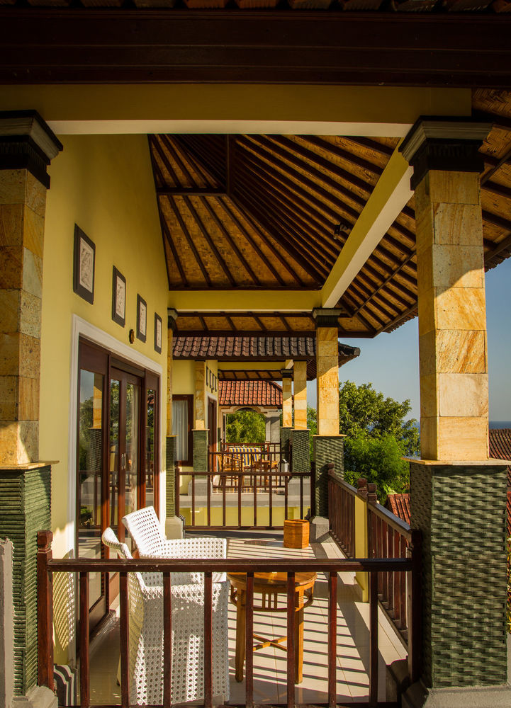Beten Waru Bungalow And Restaurant Amed Esterno foto